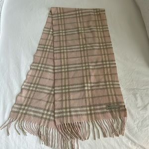 Burberry 100% cashmere scarf